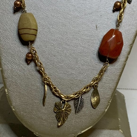 Vintage Cold Water Creek Gold Tone Faux Stone And Leaf Necklace 36" (2557) - Picture 4 of 9